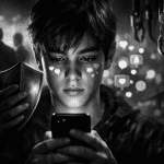 las corporaciones siguen diseñando para enganchar. La batalla por proteger a los adolescentes requiere más que leyes: exige responsabilizar a quien fabrica la adicción.