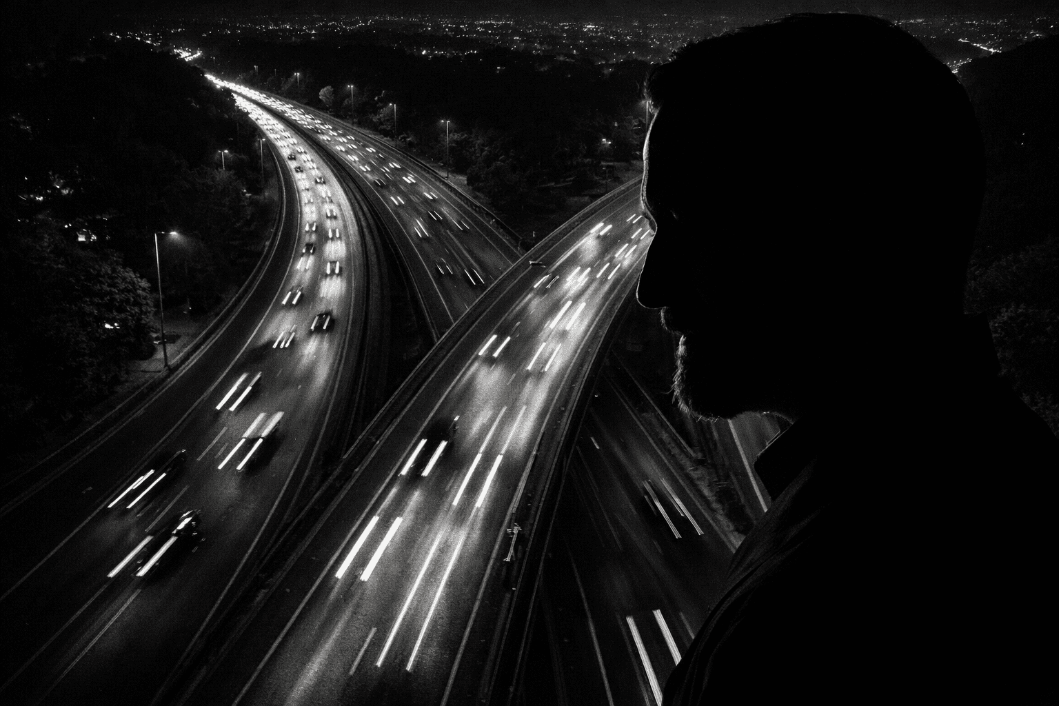 Mapa de Europa con flechas bidireccionales representando flujos migratorios entre España, Italia y el resto del mundo